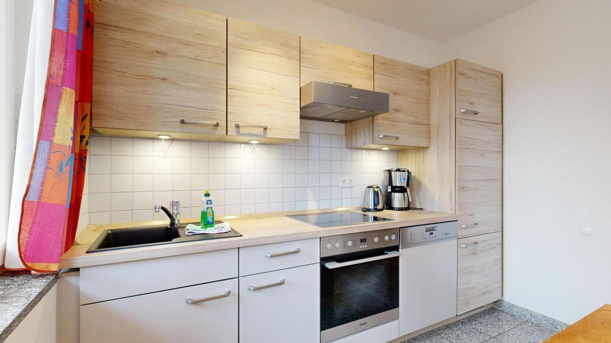 Apartment Strandnahe Mit Schwimmbad Im Haus, A Cappella 15, Binz